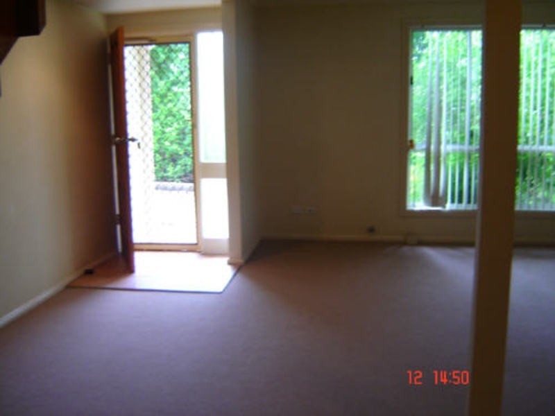 2/18 Mangerton Road, Mangerton NSW 2500