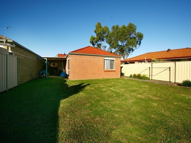 14 Jenail Place, Horsley NSW 2530