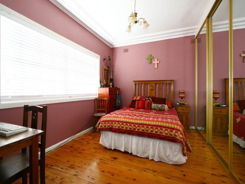 23 Gowan Brae Avenue, Mount Ousley NSW 2519