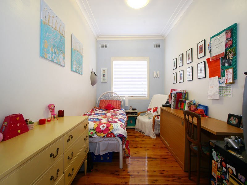 23 Gowan Brae Avenue, Mount Ousley NSW 2519