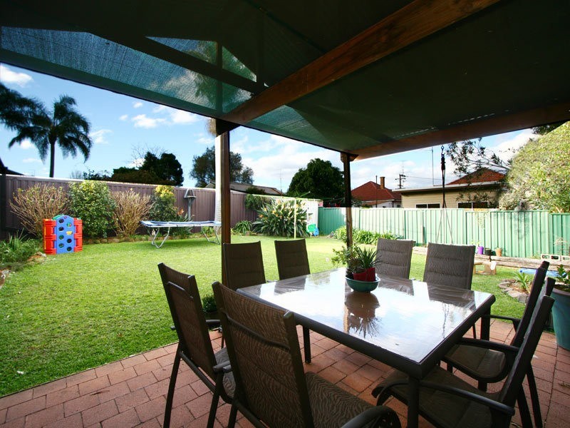 23 Gowan Brae Avenue, Mount Ousley NSW 2519