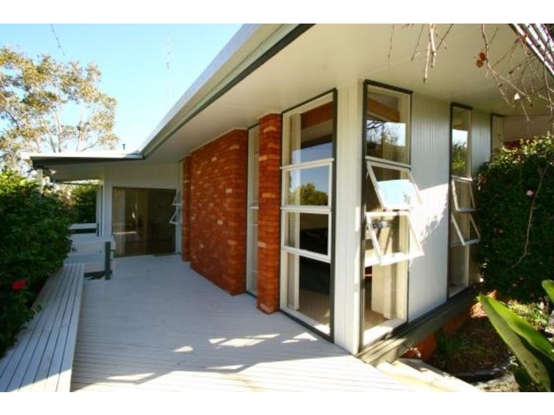 14 Garden Avenue, Figtree NSW 2525