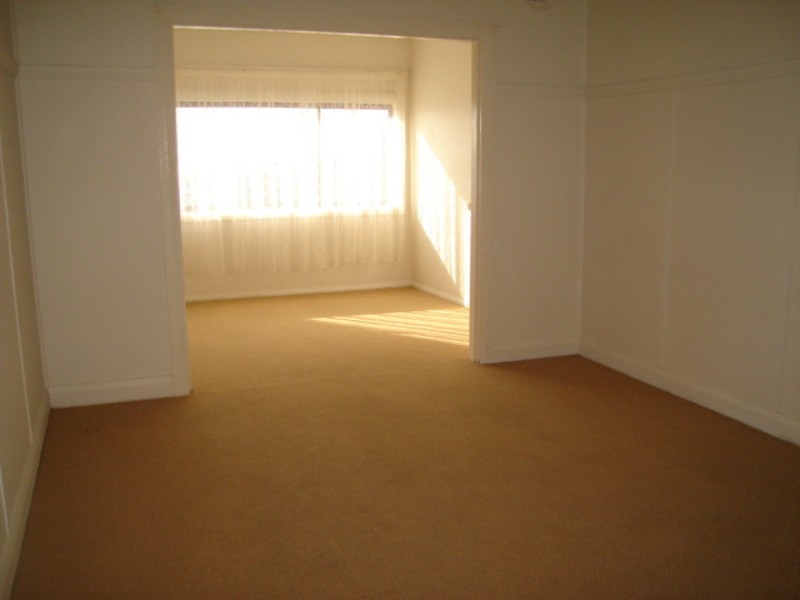 48 Lake Avenue, Cringila NSW 2502