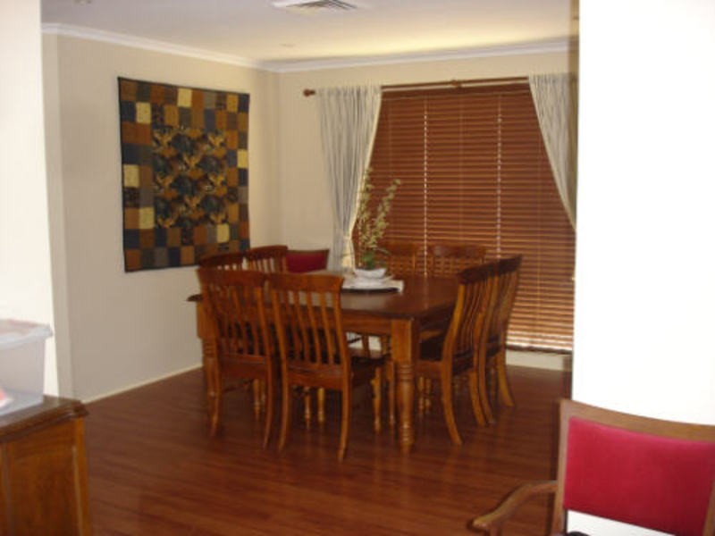 14 Sunnybank Crescent, Horsley NSW 2530