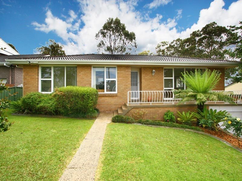 6 Lamerton Drive, Figtree NSW 2525