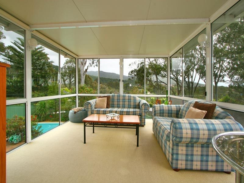 6 Lamerton Drive, Figtree NSW 2525