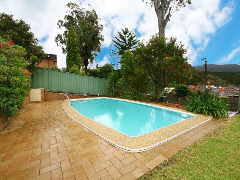 6 Lamerton Drive, Figtree NSW 2525