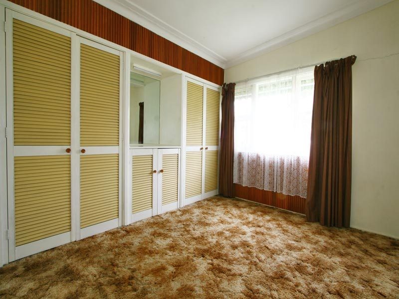 13 Brook Street, Dapto NSW 2530