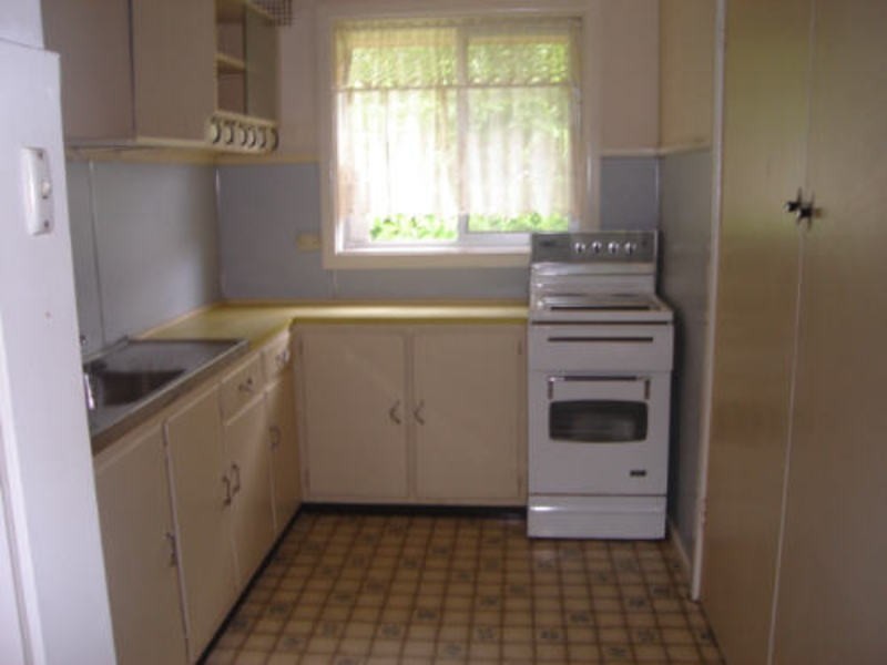 2/112 Robson Road, West Wollongong NSW 2500