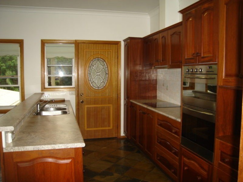 24 Byarong Avenue, Mangerton NSW 2500