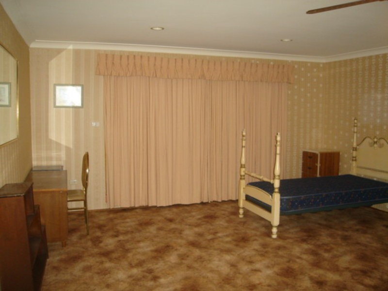 Room 6/91 Robsons Rd, Keiraville NSW 2500