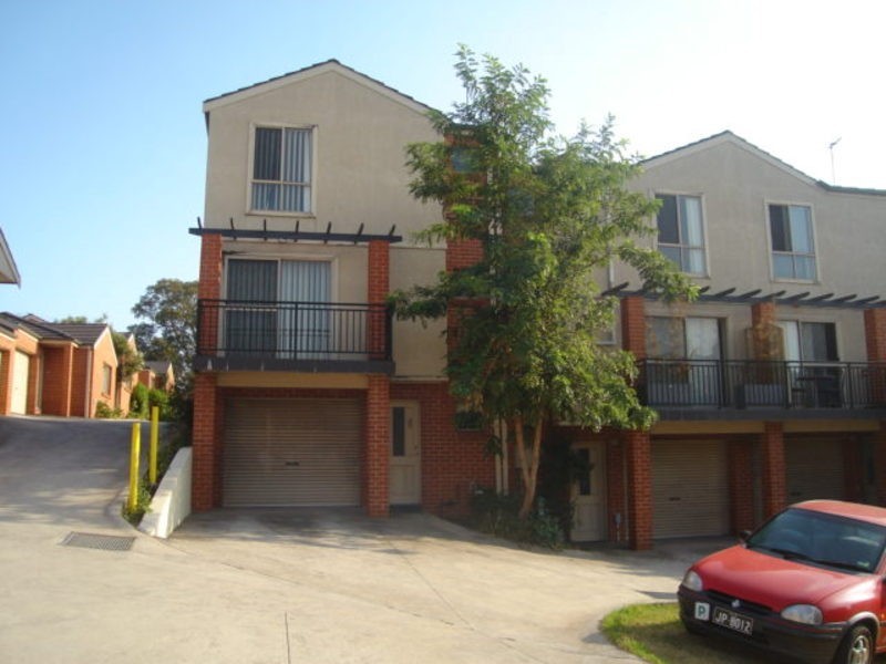 20/35 Bridge Street, Coniston NSW 2500