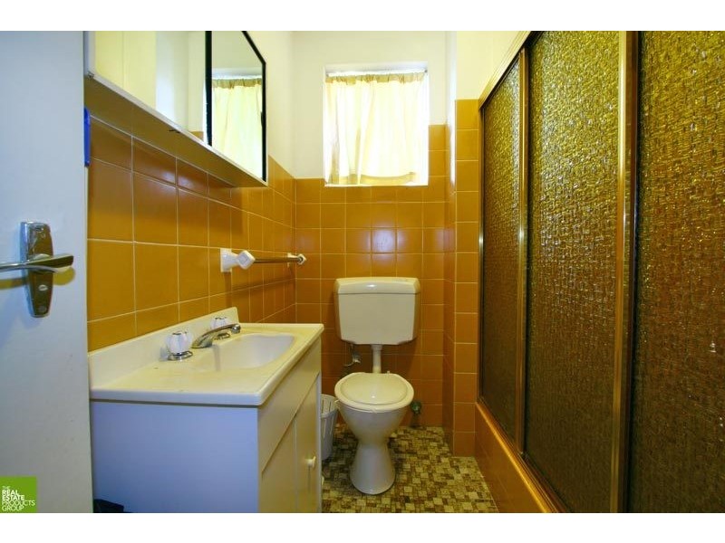 8/148 Auburn Street, Coniston NSW 2500