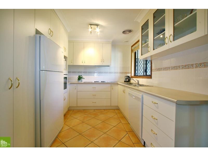 17 Fairloch Avenue, Farmborough Heights NSW 2526