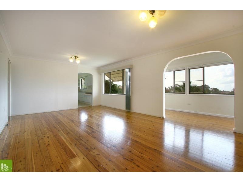 23 Iris Avenue, Coniston NSW 2500