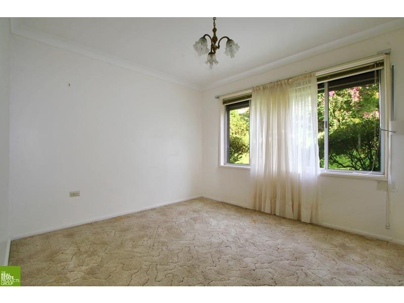 23 Iris Avenue, Coniston NSW 2500