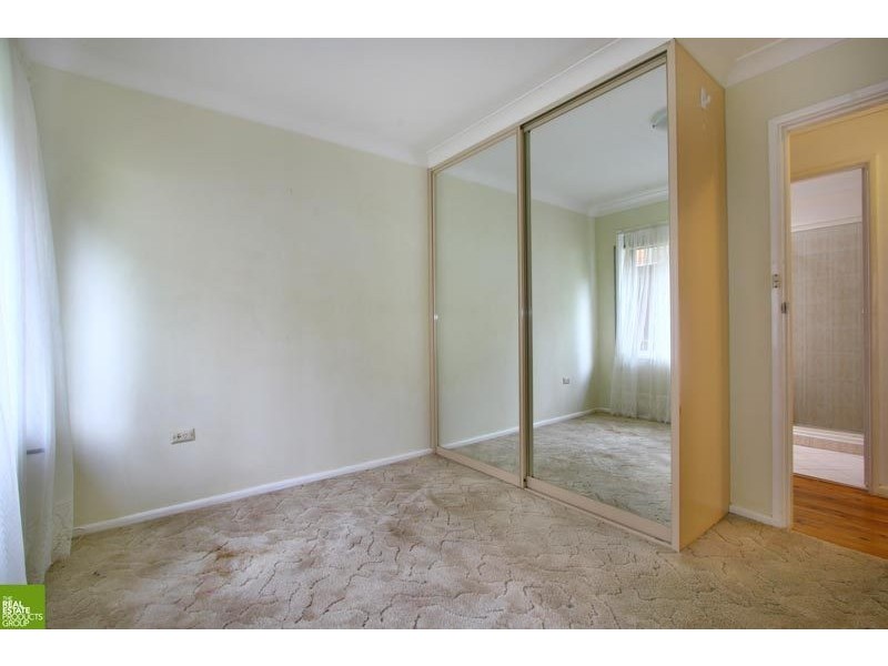 23 Iris Avenue, Coniston NSW 2500