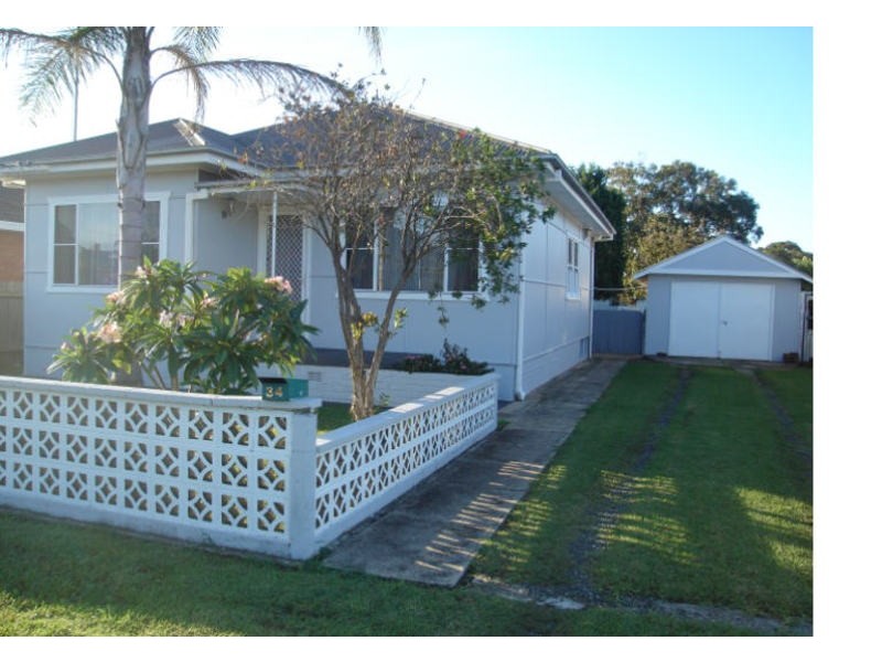 34 Aldridge Ave, Corrimal East NSW 2518