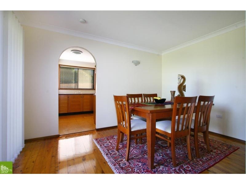 81 Staff Road, Unanderra NSW 2526