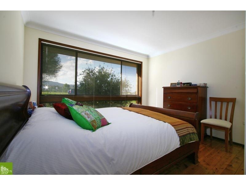 81 Staff Road, Unanderra NSW 2526