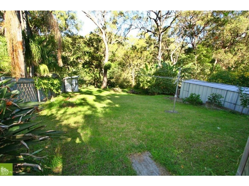 13 Stanley Avenue, Farmborough Heights NSW 2526