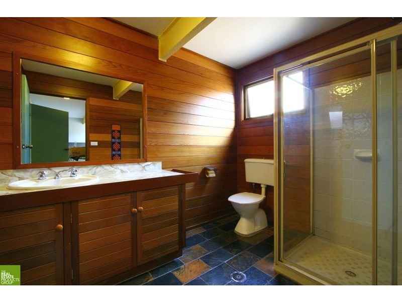 26 Joanne Street, Woonona NSW 2517