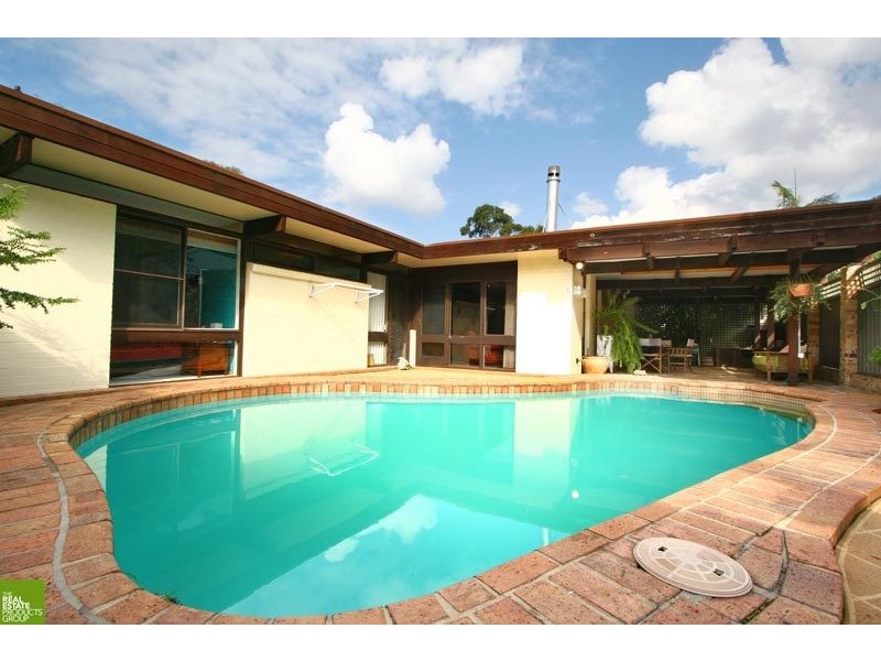 26 Joanne Street, Woonona NSW 2517