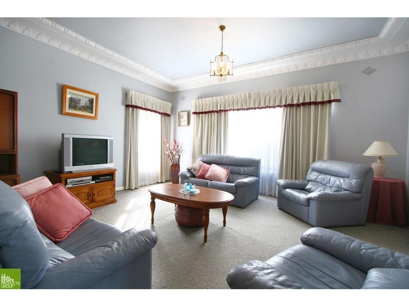 27 Robsons Road, Keiraville NSW 2500