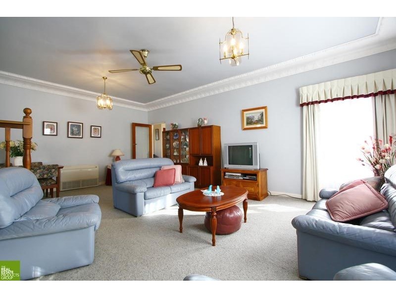 27 Robsons Road, Keiraville NSW 2500
