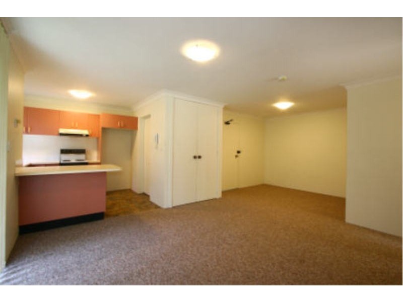 3/6-12 Hindmarsh Avenue, North Wollongong NSW 2500