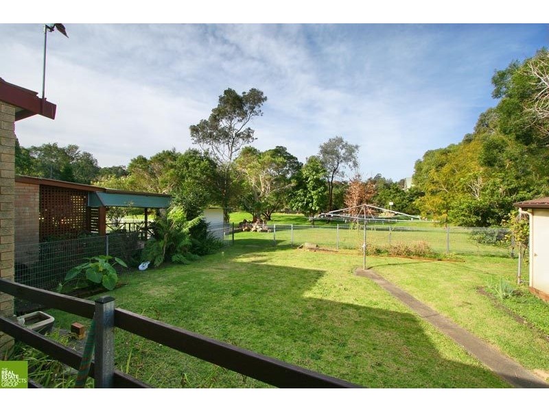 77 Koloona Avenue, Figtree NSW 2525