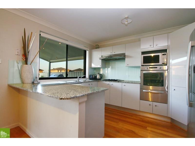 13 Magnetic Ridge, Shell Cove NSW 2529