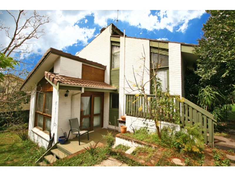 11 Helicia Avenue, Figtree NSW 2525