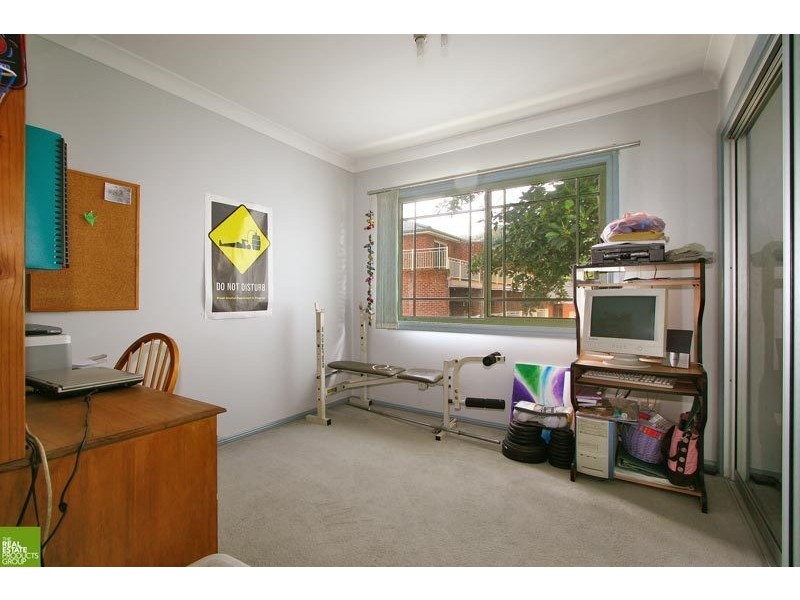 2/190 Balgownie Road, Balgownie NSW 2519