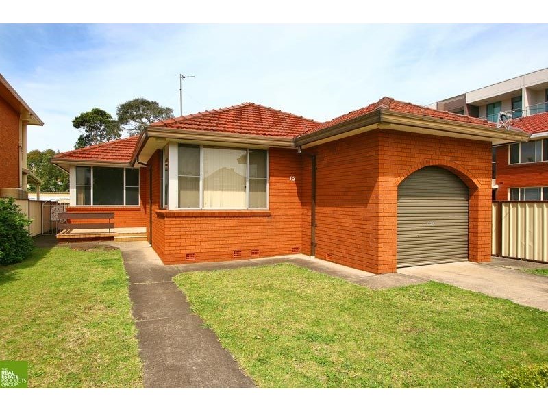 15 Beatson Street, Wollongong NSW 2500
