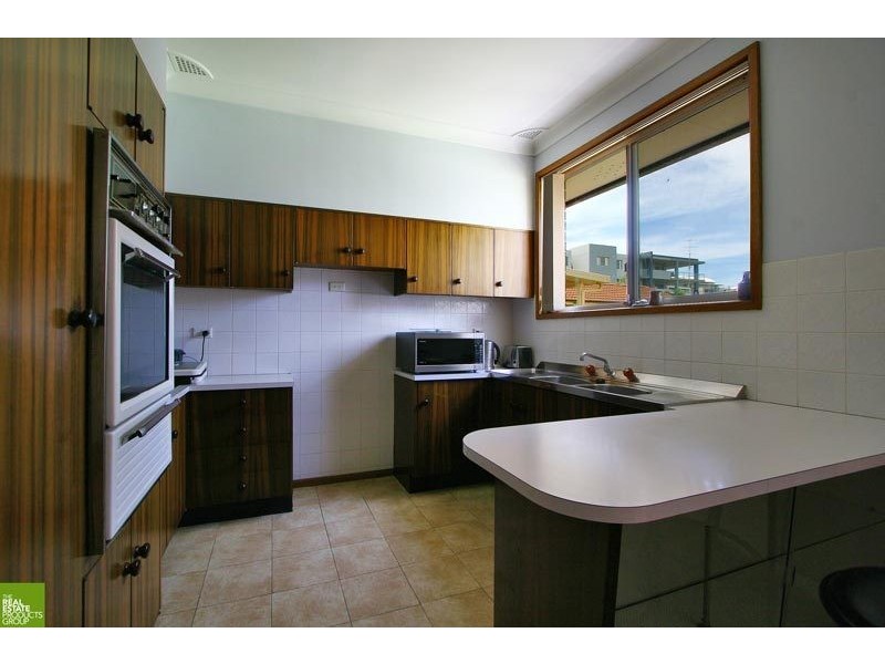 15 Beatson Street, Wollongong NSW 2500