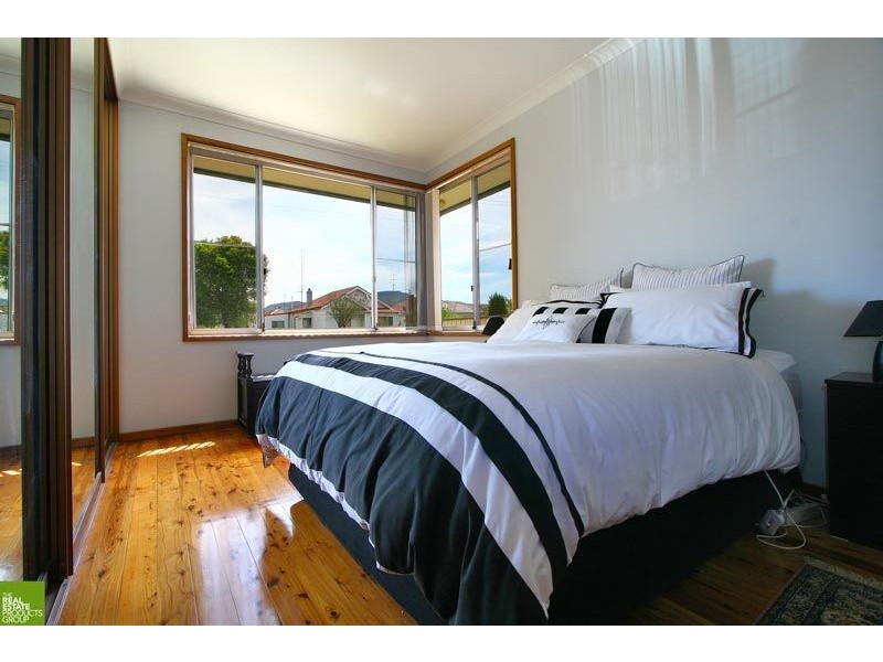 15 Beatson Street, Wollongong NSW 2500