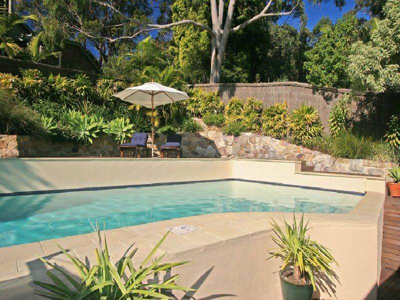 6 Loblay Crescent, Bilgola Plateau NSW 2107