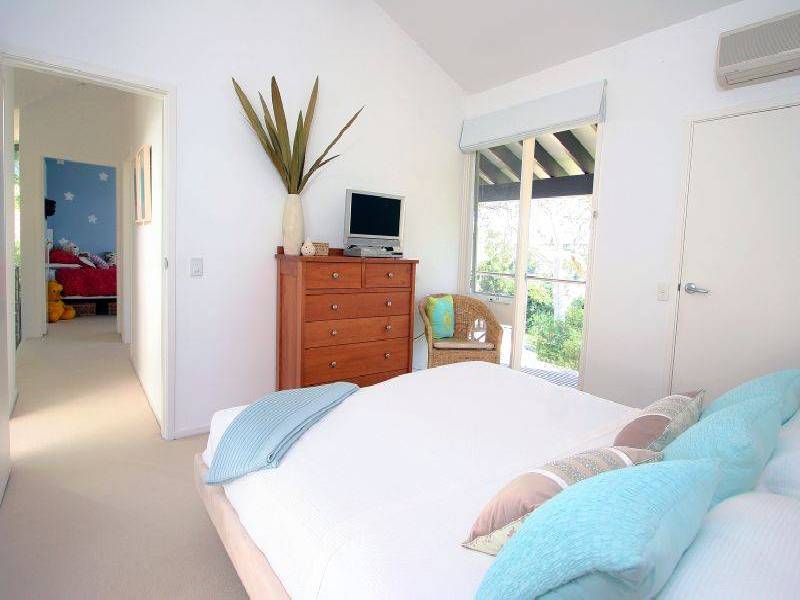 6 Loblay Crescent, Bilgola Plateau NSW 2107