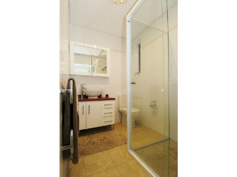 2/9 Avalon Parade, Avalon Beach NSW 2107