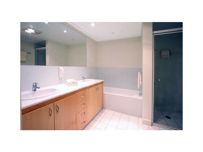 2/20 Golf Avenue, Mona Vale NSW 2103