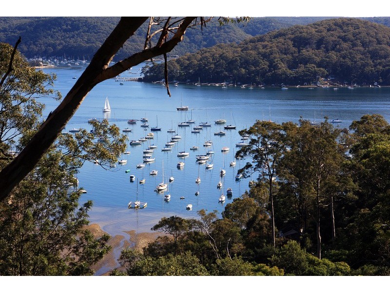 6 Joanne Place, Bilgola Plateau NSW 2107