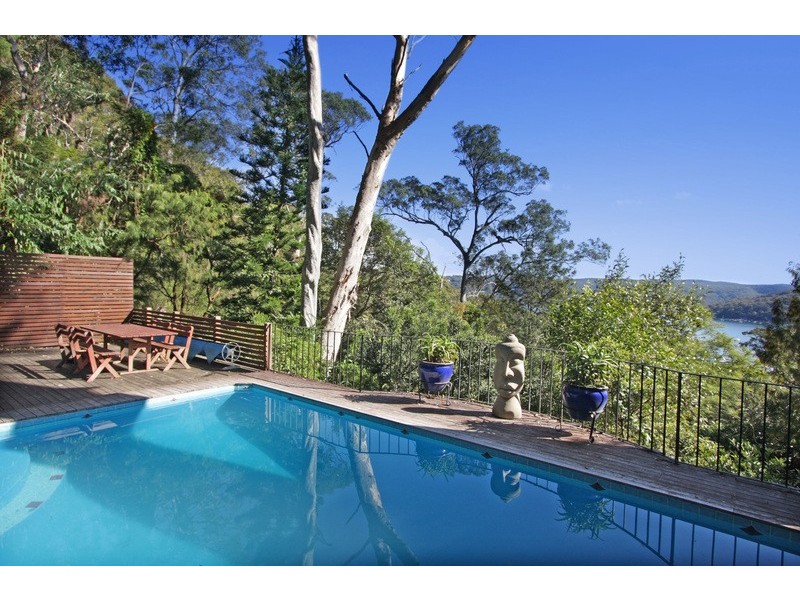 6 Joanne Place, Bilgola Plateau NSW 2107