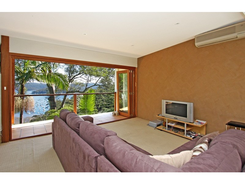6 Joanne Place, Bilgola Plateau NSW 2107