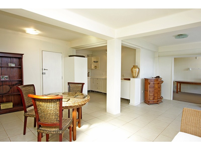 6 Joanne Place, Bilgola Plateau NSW 2107