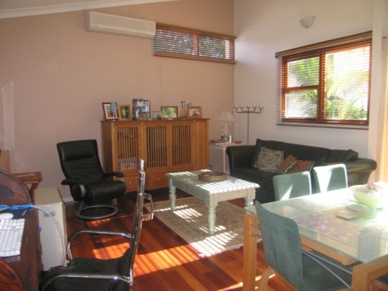 696a Barrenjoey Road, Avalon NSW 2107