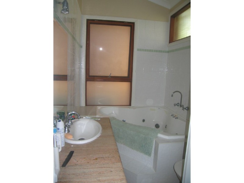 696a Barrenjoey Road, Avalon NSW 2107