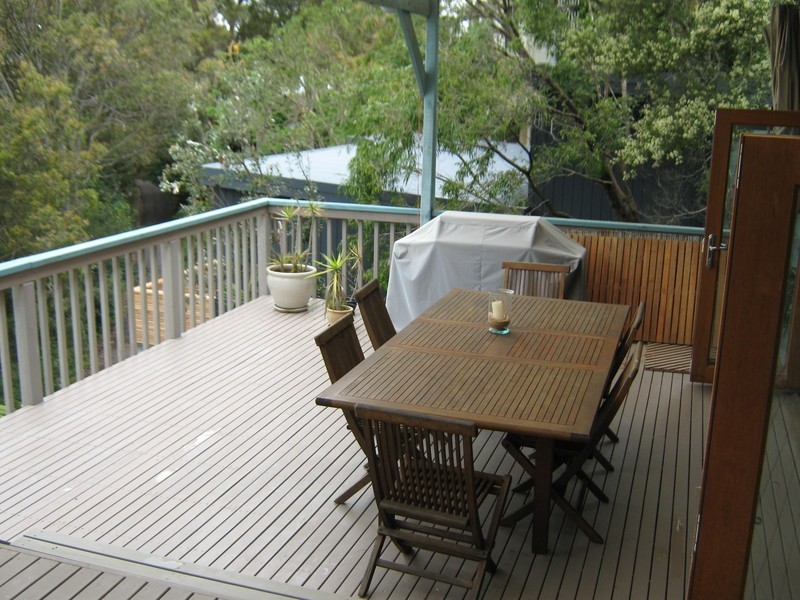 77 Park Avenue, Avalon Beach NSW 2107