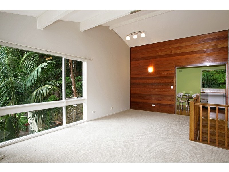 10 Algona Street, Bilgola Plateau NSW 2107
