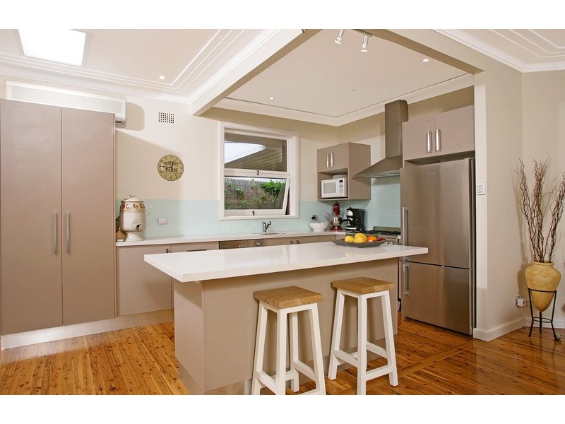 3 The Appian Way, Avalon NSW 2107